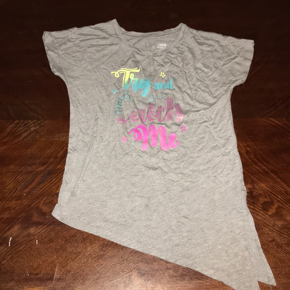 Grey short sleeve shirt